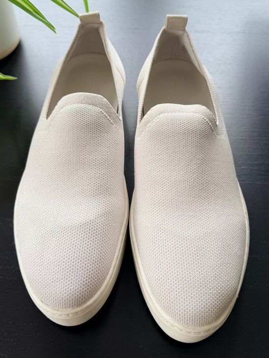 Banana Republic Shoes - Banana Republic Fly Knit Slip On Sneakers